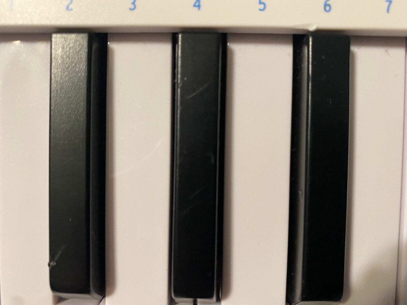 Arturia MiniLab MKII 25 Slim Keyboard Controller - Used - Works Great - Fresh Stock Dated February 2026