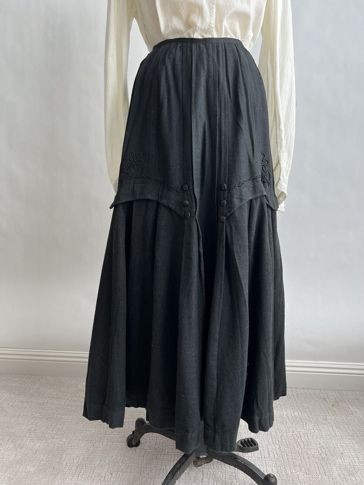 Unique Vintage Antique Early 1900s Cotton Flannel Embroidered Skirt XS S - Fresh Stock Dated March 2026