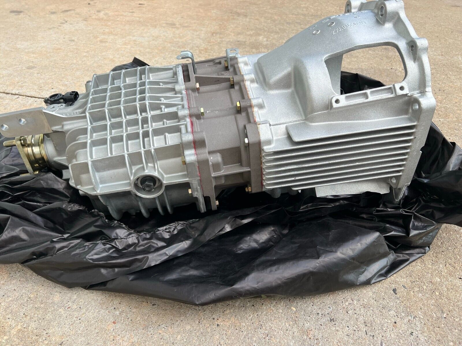 1993-1998 Toyota Supra 2jzgte V160 6 speed transmission NEW IN BOX 33030-0W212 - Fresh Stock Dated February 2026