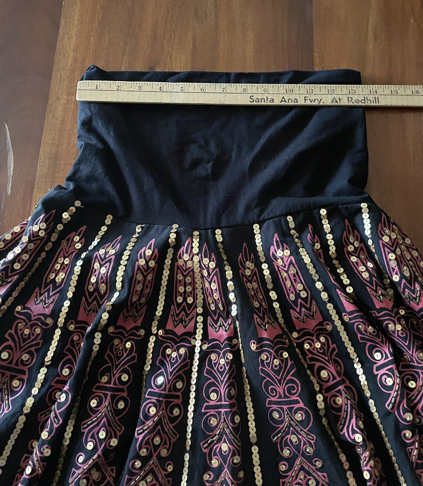 Vintage 80s Basil & Maude Black/Pink Gold Sequined Tiki Themed Skirt 6 Pull On - Fresh Stock Dated March 2026