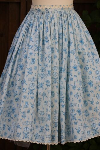 vintage 1950s blue novelty print cotton full skirt m - Fresh Stock Dated December 2025