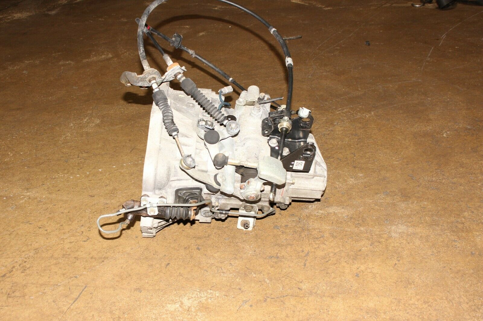 JDM 2ZZ-GE 2000-2005 TOYOTA CELICA GTS 1.8L 6 SPEED MANUAL TRANSMISSION - Fresh Stock Dated December 2025