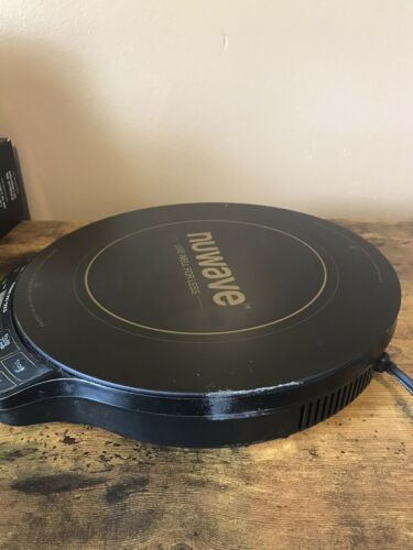 NuWave 30211 Induction Cooktop GOLD - Fresh Stock Dated December 2025