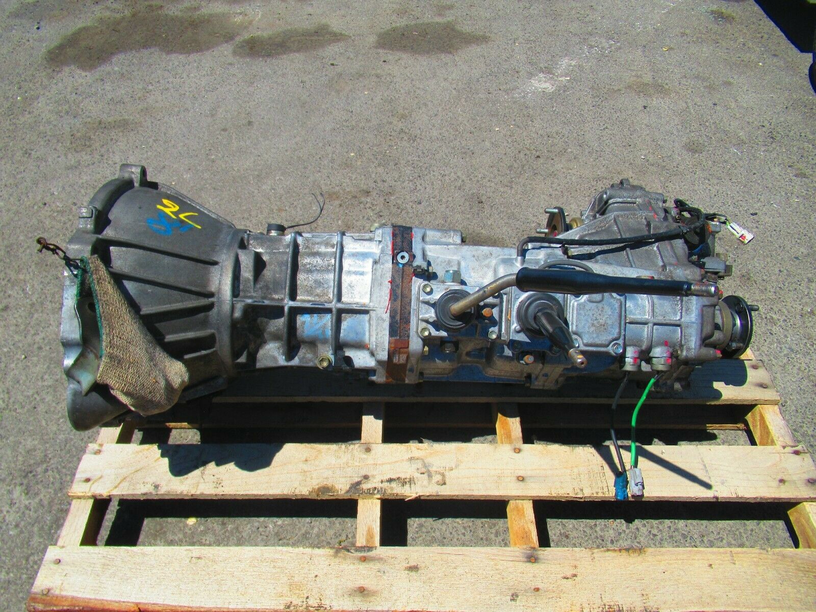 TOYOTA TACOMA HILUX SURF 2.4L DIESEL 2L-TE 2L 4X4 GEARBOX TRANSMISSION 2LTE 2L - Fresh Stock Dated February 2026