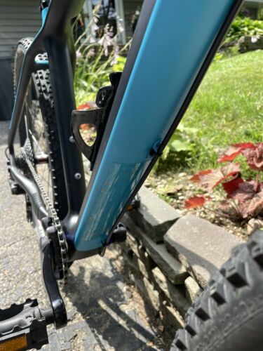 Small 15.5” Carbon hard tail Mountain Bike Sub 20 Weight weenie XT King Stans - Fresh Stock Dated February 2026