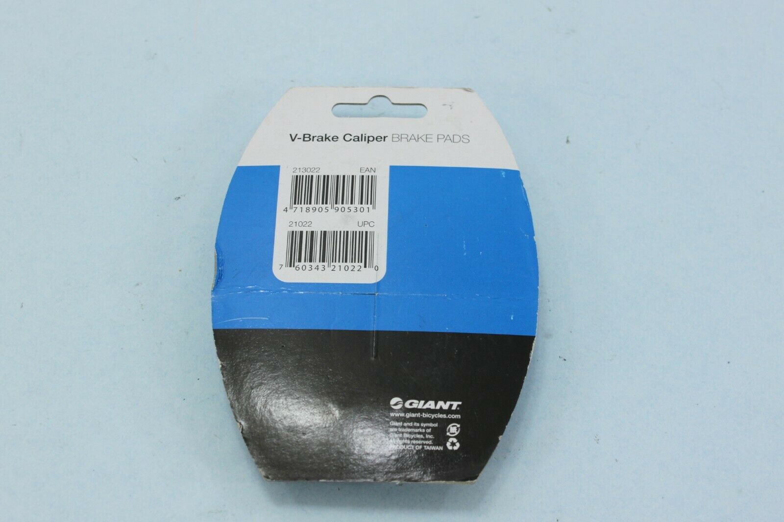 Giant V-Brake Caliper Brake Pads Black - Fresh Stock Dated February 2026