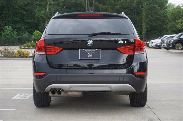 2015 BMW X1 sDrive28i - Fresh Stock Dated December 2025