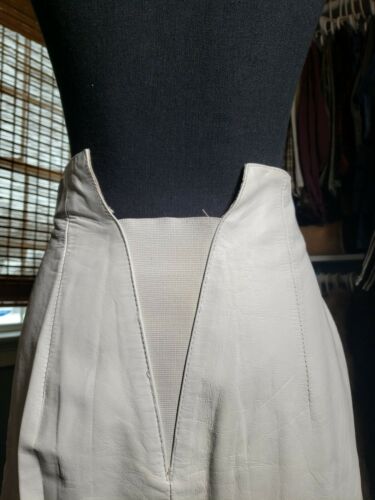 VINTAGE 80'S HIGH WAIST WHITE LEATHER SKIRT - Fresh Stock Dated February 2026
