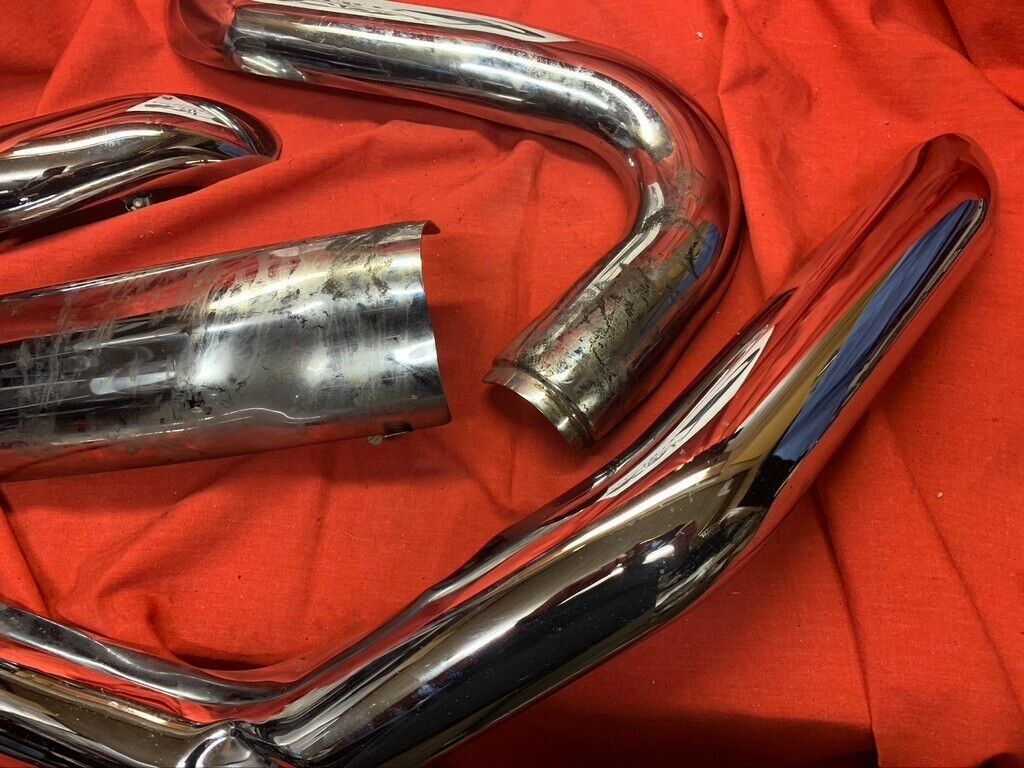 GENUINE HARLEY DAVIDSON TOURING CHROME MILWAUKEE EIGHT 8 EXHAUST HEAT SHIELDS - Fresh Stock Dated February 2026