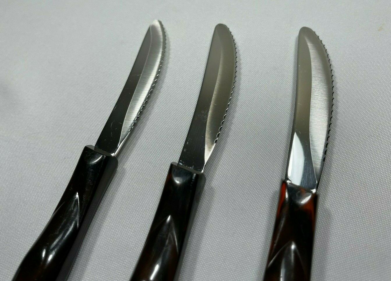 VTG Cutco Table Steak Knives set of 3 #1759 D82 Dark Brown Orange Marbling - Fresh Stock Dated December 2025