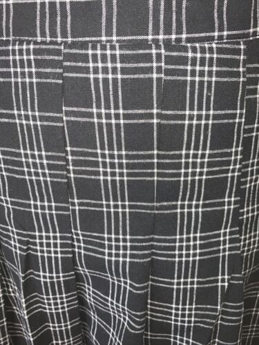 Vintage Black & White Cotton Blend Plaid Pleated Skirt Size Medium Grunge Retro - Fresh Stock Dated February 2026
