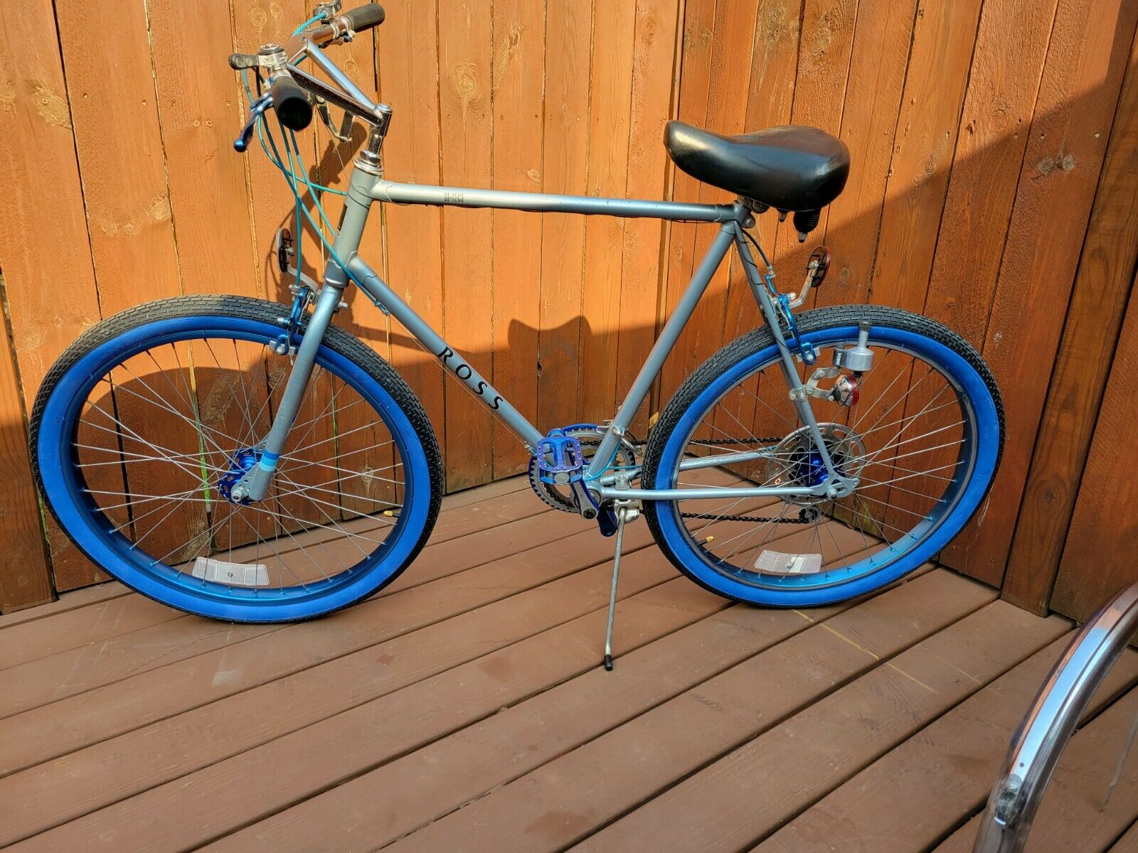 Vintage Ross Hi-tech Mt. St Helens Mtb - Fresh Stock Dated February 2026