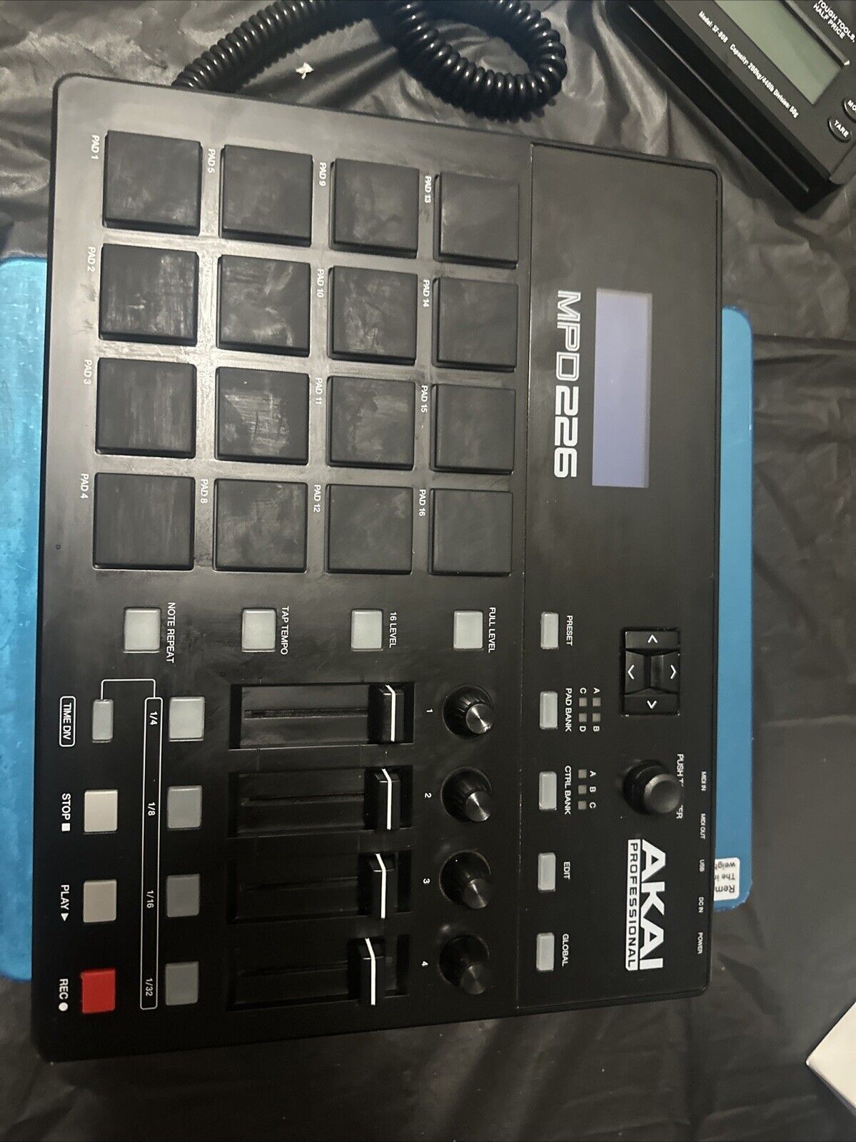 AKAI Professional MPD226 USB/MIDI Pad Control Unit - Fresh Stock Dated February 2026