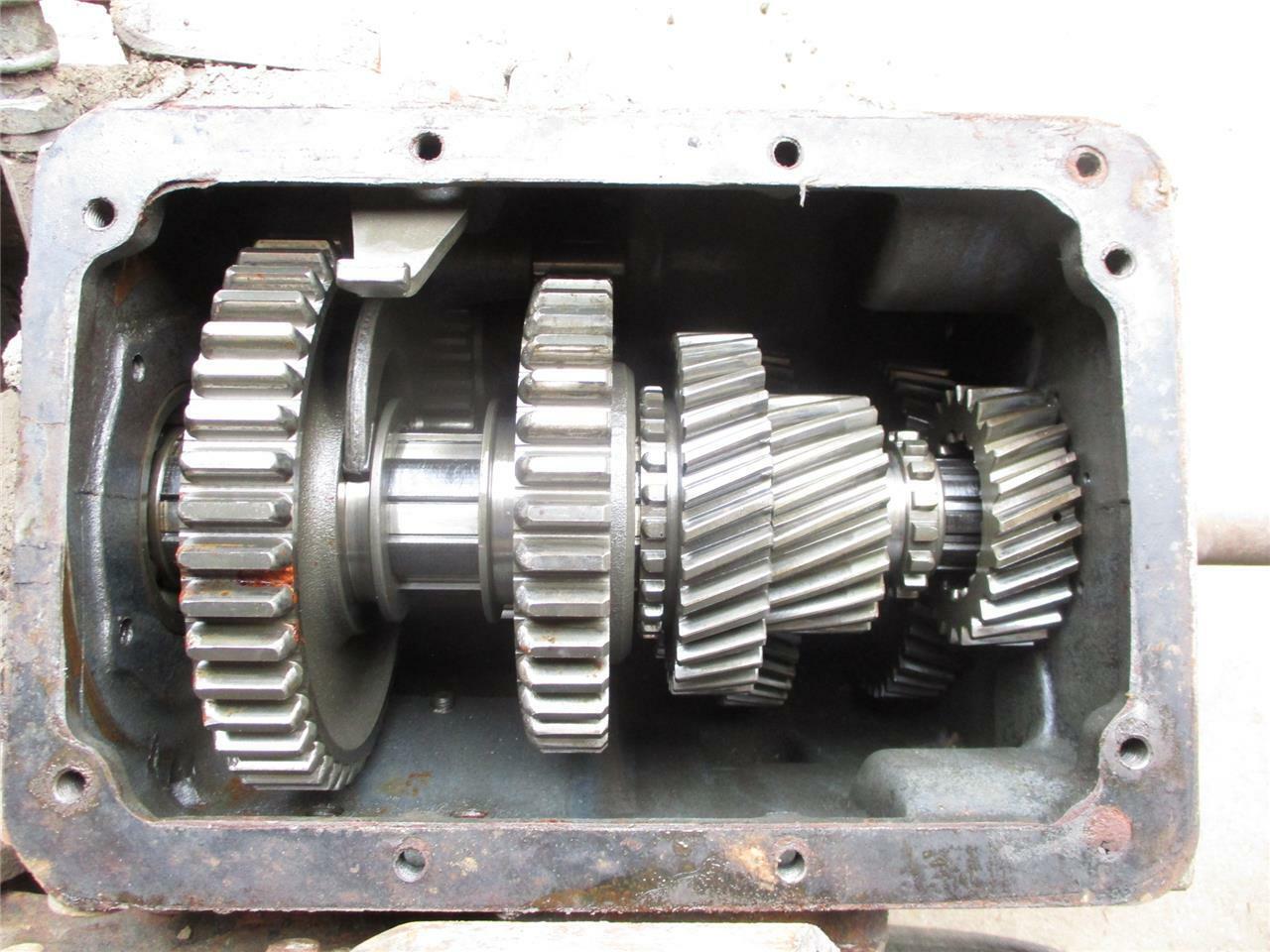 Clark 207VO-1 5 Spd OD GMC Chevy Truck Transmission 2241891 228 235 261 270 302 - Fresh Stock Dated February 2026