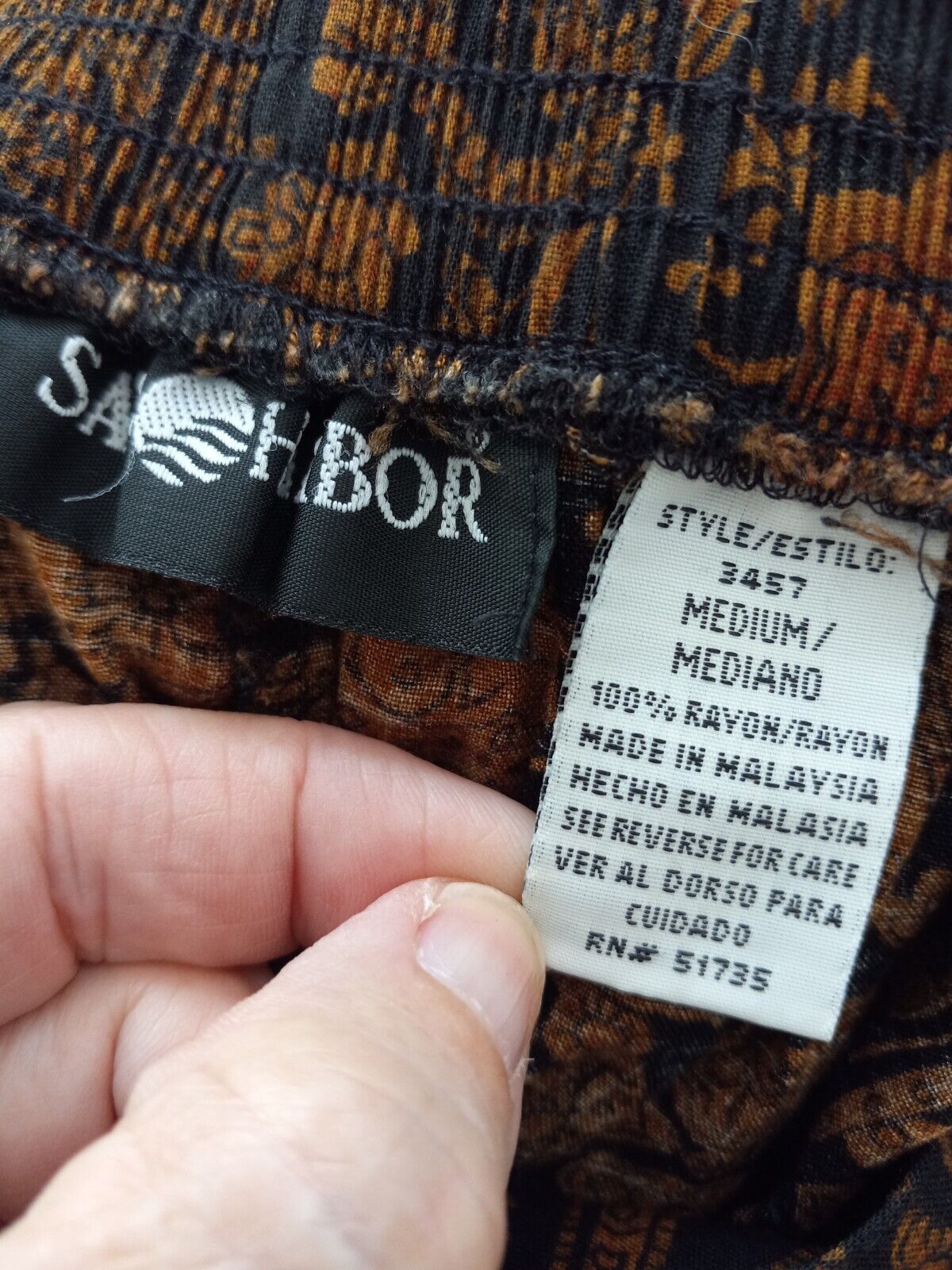 Vintage Sag Harbor Skirt M Medium Pull On Midi Pleated Front Black Brown Paisley - Fresh Stock Dated March 2026