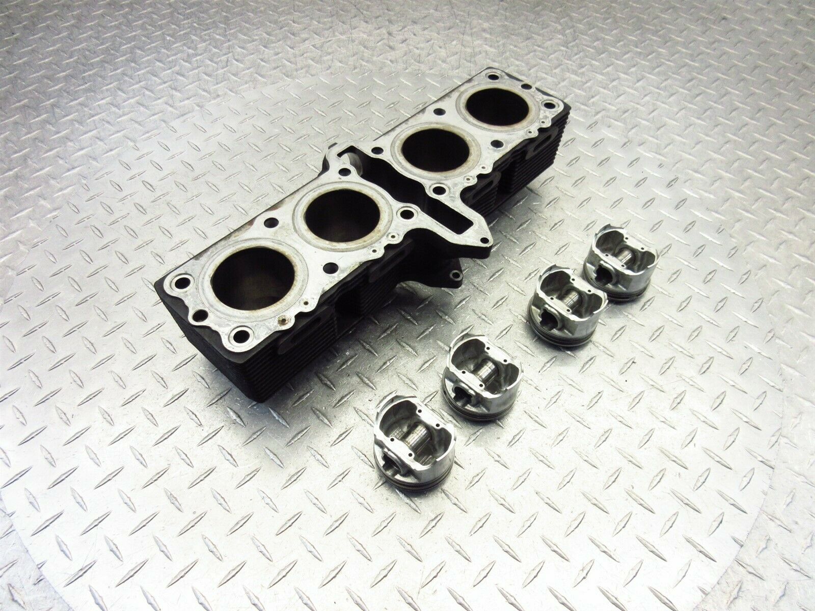 1991 88-97 Suzuki Katana 600 GSX600F Piston Cylinder Engine Motor Oem - Fresh Stock Dated February 2026