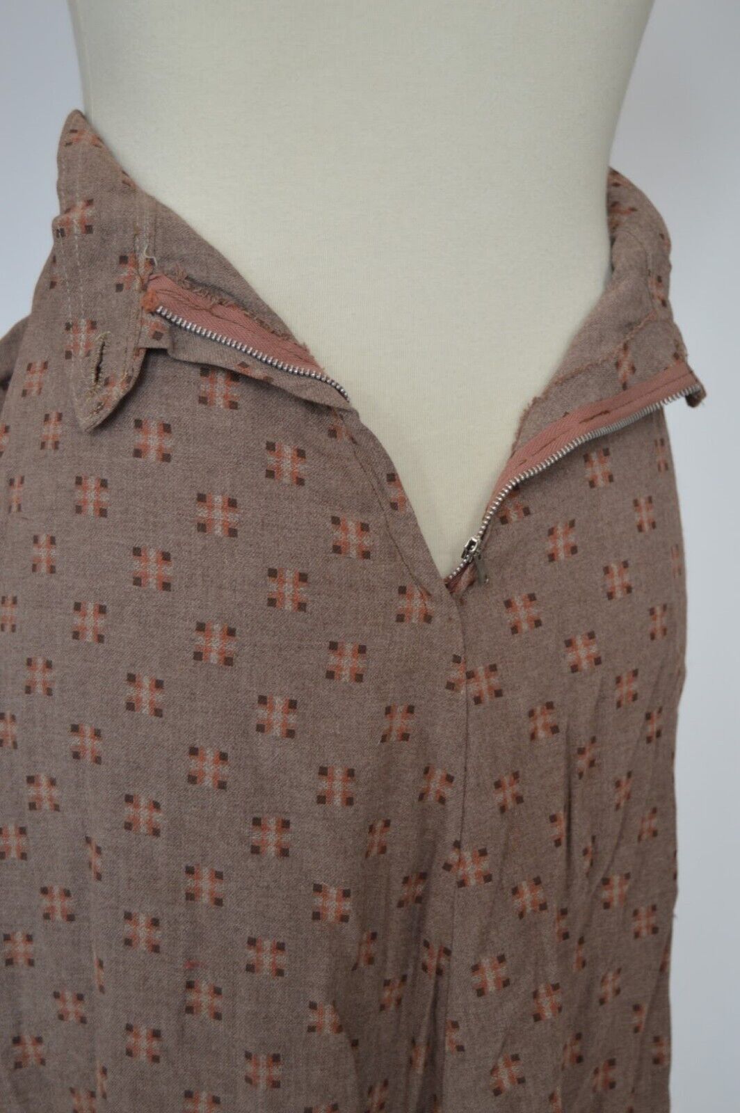 Vintage 1940s Brown Print Skirt With Large Pockets - Fresh Stock Dated March 2026