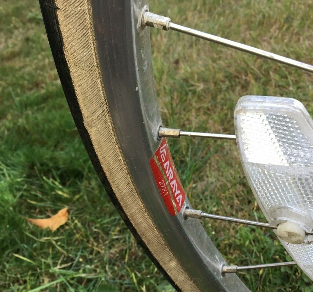 Vintage Univega 12 Speed Viva Sport Bicycle - Fresh Stock Dated February 2026