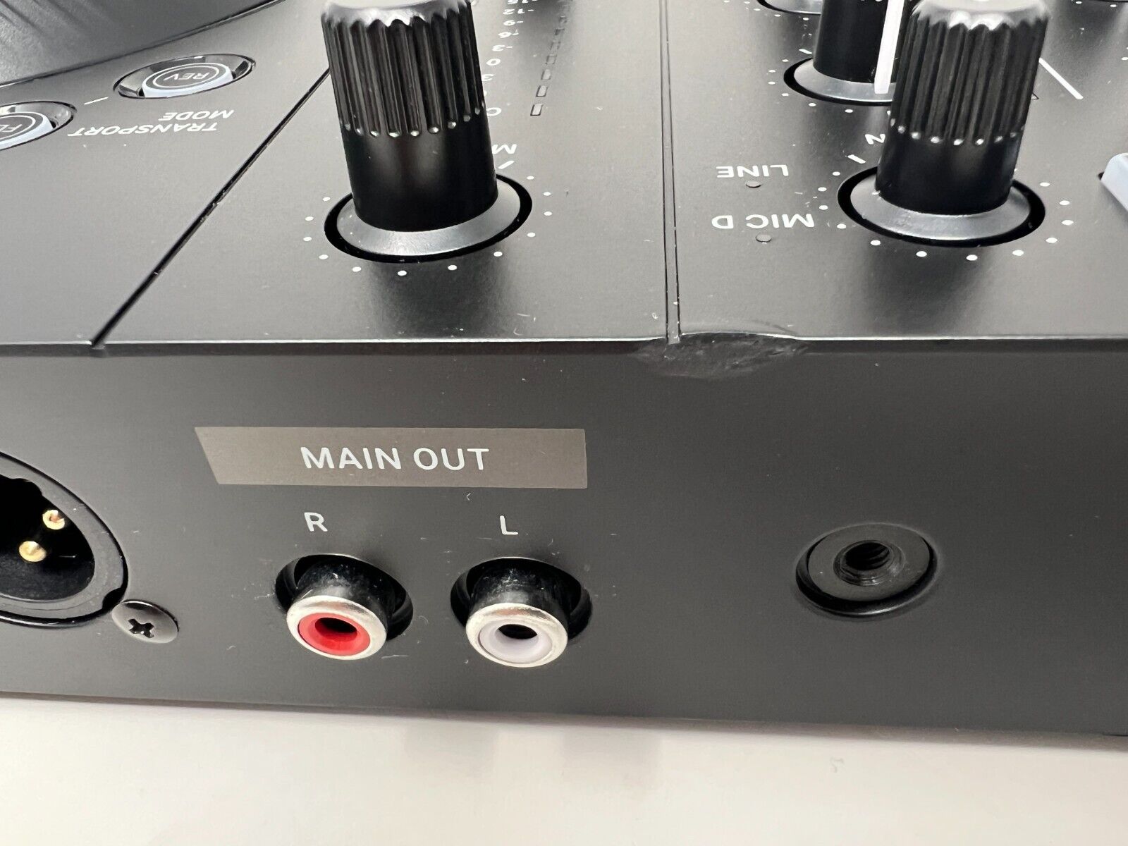 Native Instruments Traktor Kontrol S3 4-Channel DJ Controller ***PLEASE READ*** - Fresh Stock Dated February 2026