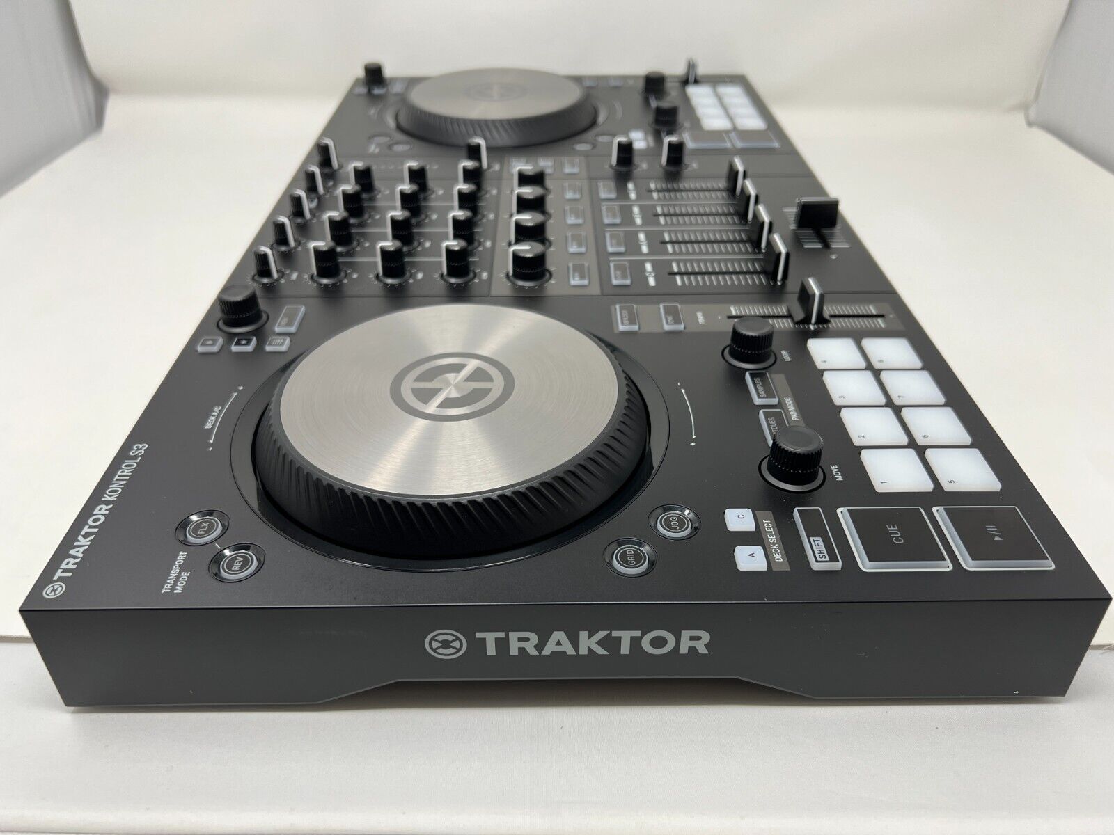 Native Instruments Traktor Kontrol S3 4-Channel DJ Controller ***PLEASE READ*** - Fresh Stock Dated February 2026