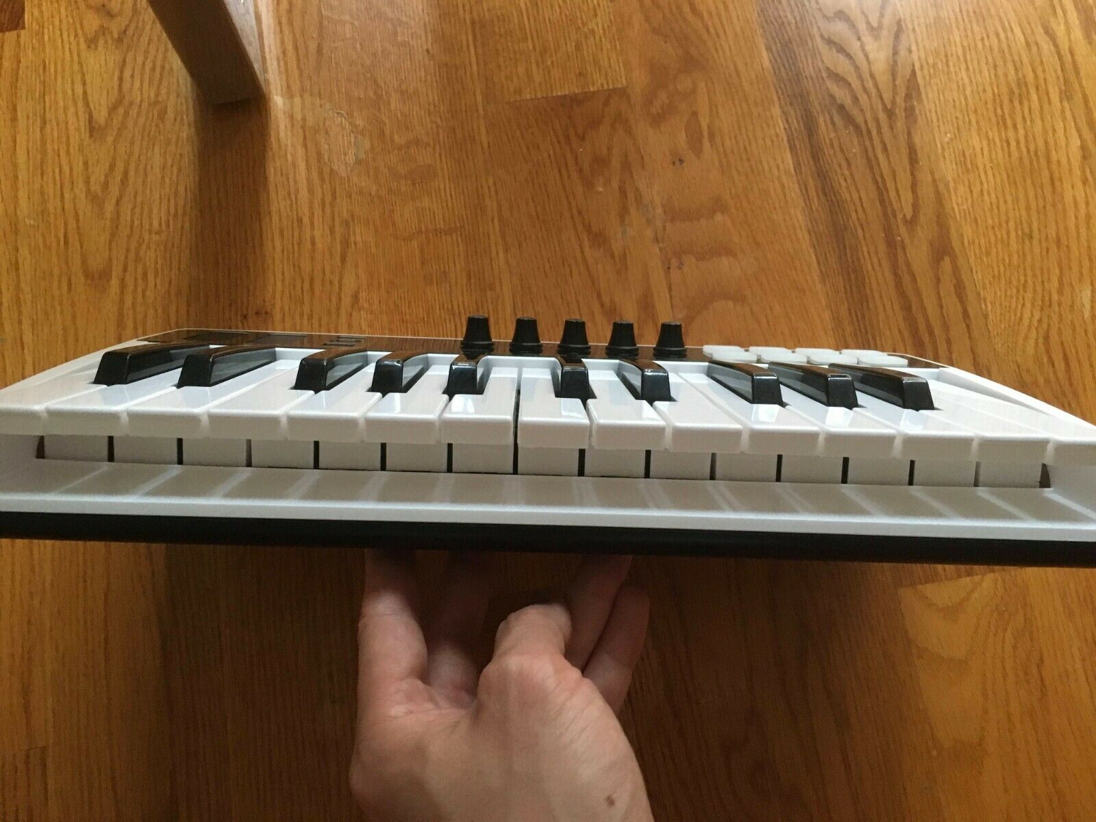 iRig Keys I/O 25 in Great Condition with Ableton Live Lite - Fresh Stock Dated February 2026