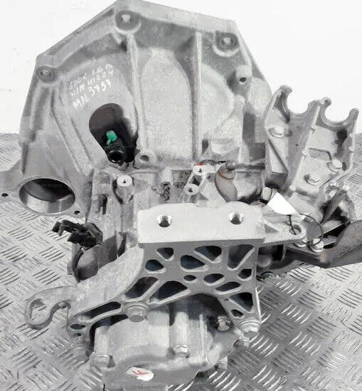 Fiat Manual Transmission C510 2016 4.854 Km - Fresh Stock Dated February 2026