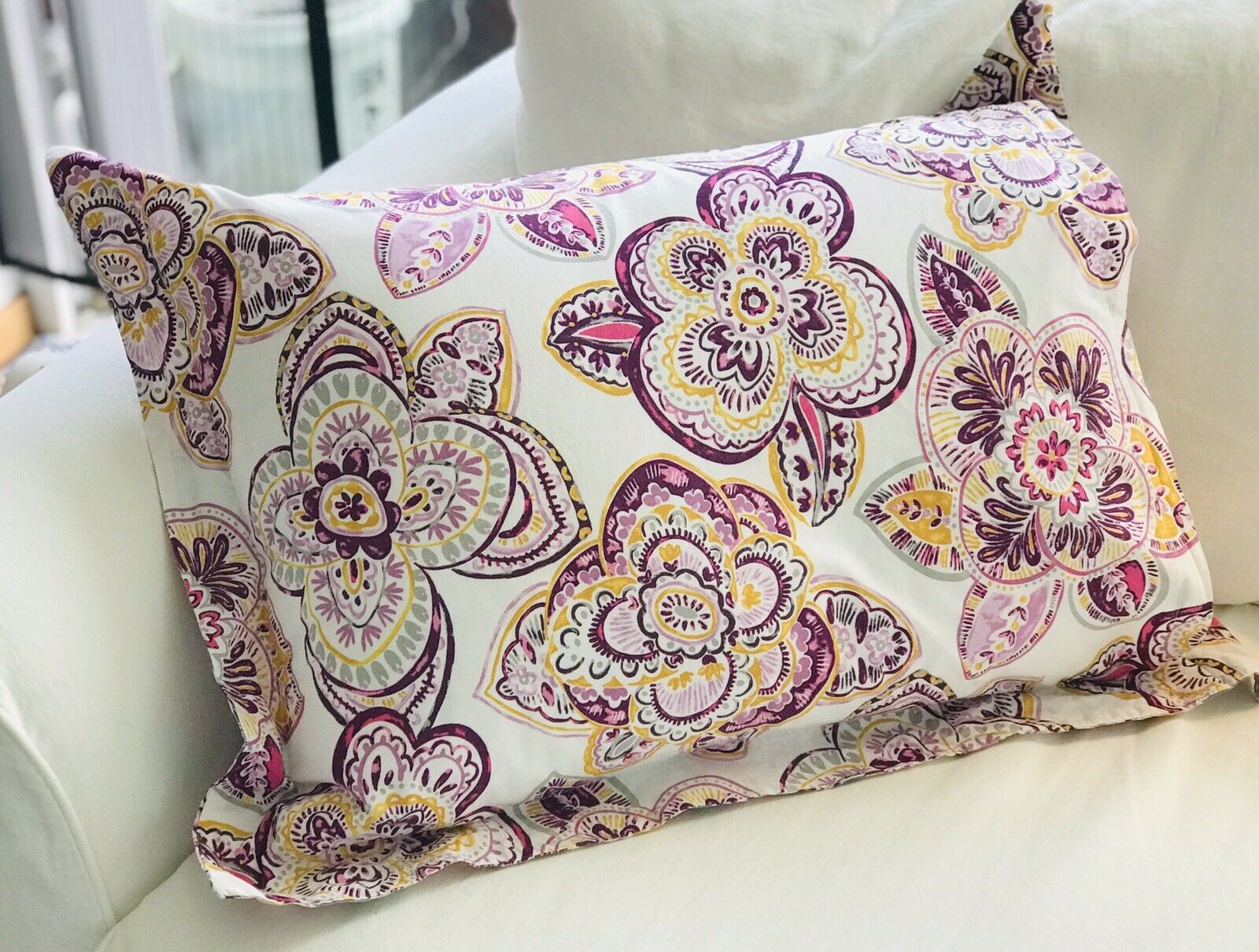 PBTeen Fab Austen Medallion Reversible Pillow Sham EUC Boho Lavender Grey Floral - Fresh Stock Dated December 2025