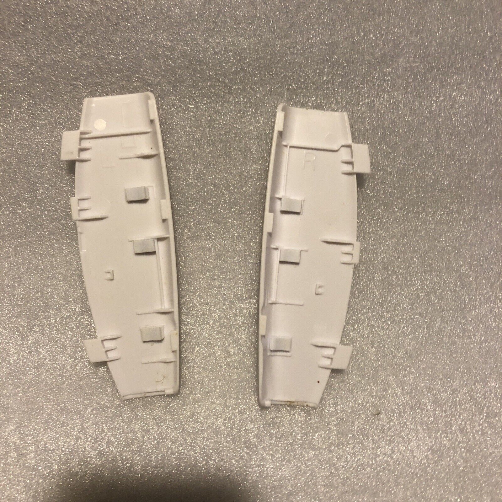 LEAP FROG LEAPPAD 2 REPLACEMENT BATTERY DOOR COVER WHITE LEFT & RIGHT - Fresh Stock Dated February 2026