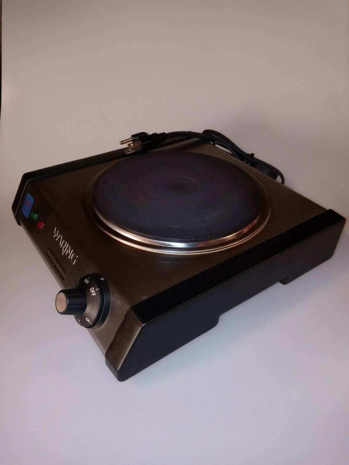 Waring Single Commercial Grade Bruner WEB300 1300W - FAST SHIPPING USA - Fresh Stock Dated December 2025