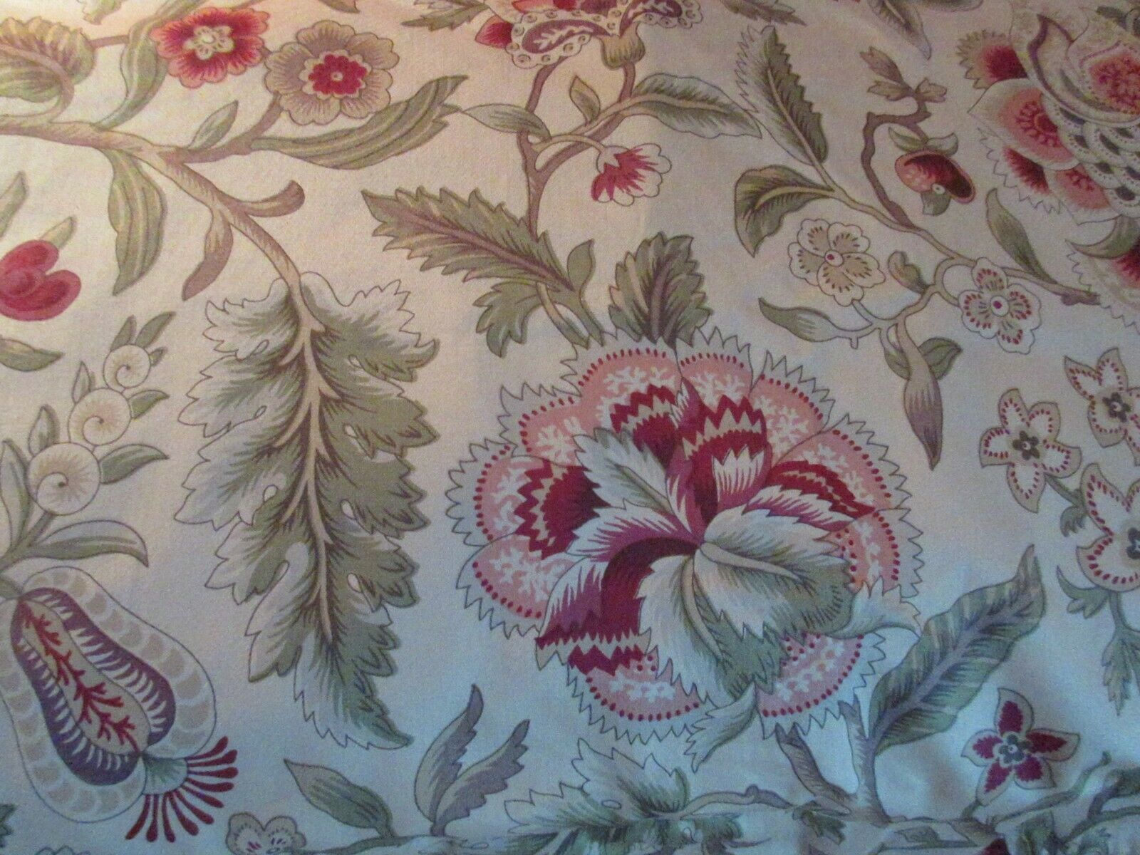 Set of 2 Waverly Pillow Shams Pink Paisley with Pink 