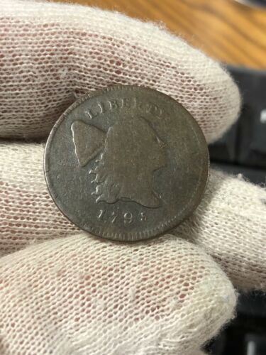 1795 HALF CENT - PLAIN EDGE, PUNCTUATED DATE, WITH POLE G+ (UNCERTIFIED) - Fresh Stock Dated December 2025