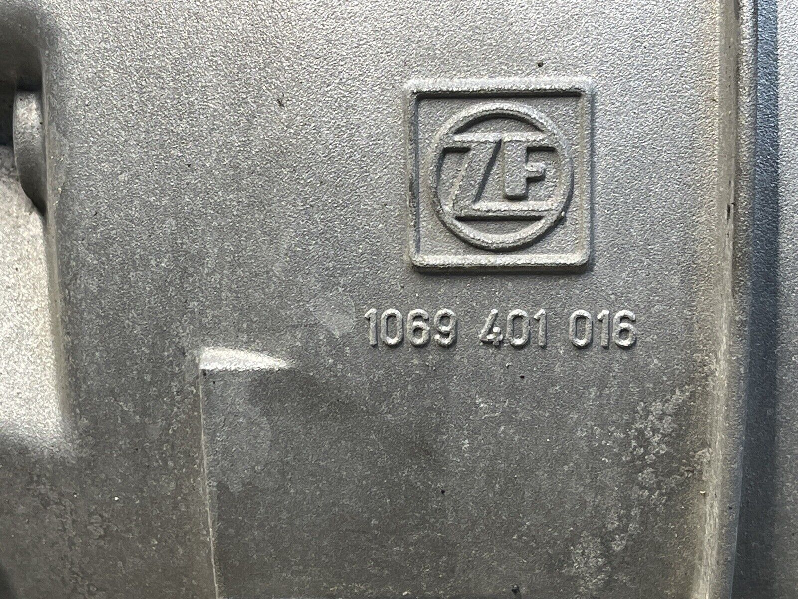 BMW E85 Z4 3.0L GS6-37 6-Speed Manual Gearbox Transmission Shifter Assembly OEM✅ - Fresh Stock Dated February 2026