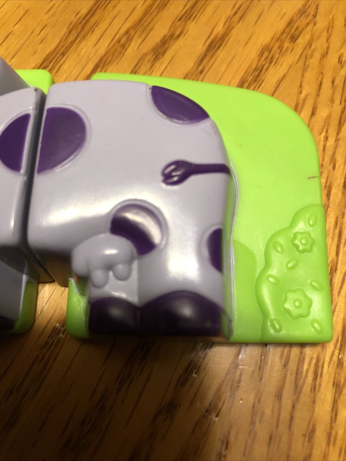 LeapFrog Fridge Farm Magnetic Animal Replacement Piece Part 2007 Purple Cow 715 - Fresh Stock Dated February 2026