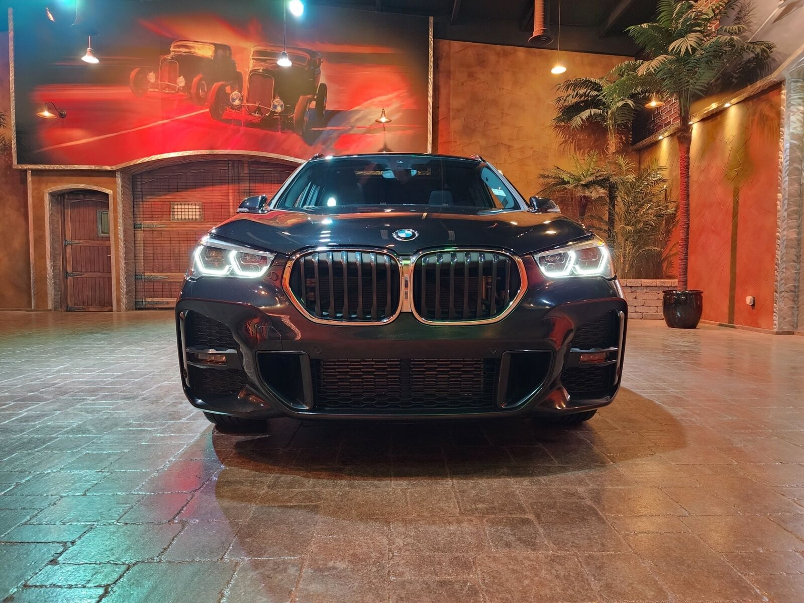 2020 BMW X1 xDrive28i AWD w/ M Package & Panoramic Sunroof!! - Fresh Stock Dated December 2025