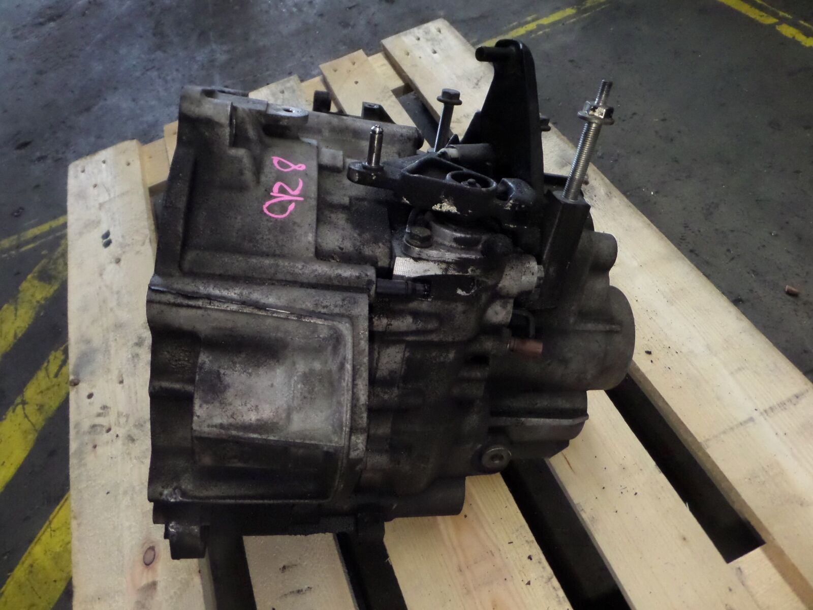 08-14 VW 2.0T 6 Speed M/T Manual Transmission KZS MK6 Golf GTI Jetta B6 Passa... - Fresh Stock Dated February 2026