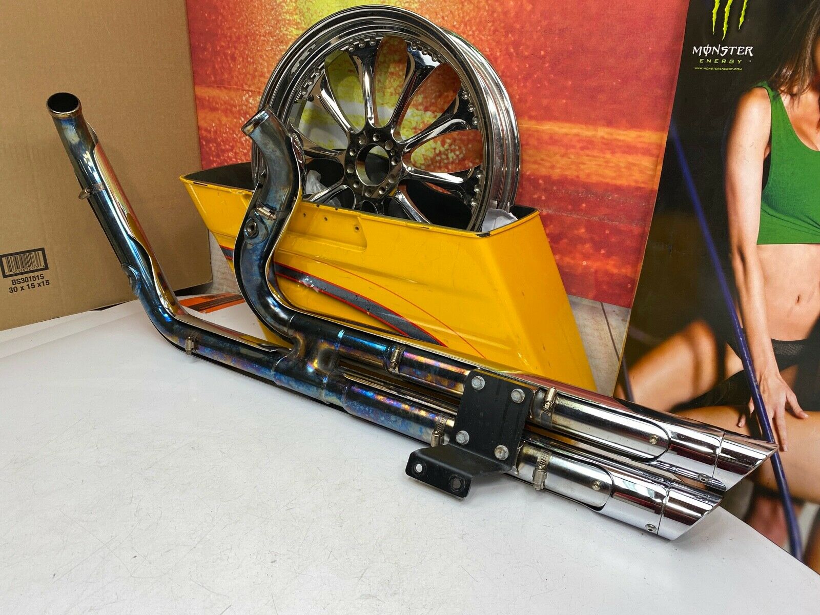 🔥12-17 Harley Softail Vance & Hines Big Shot Staggered Duals🔥 - Fresh Stock Dated February 2026