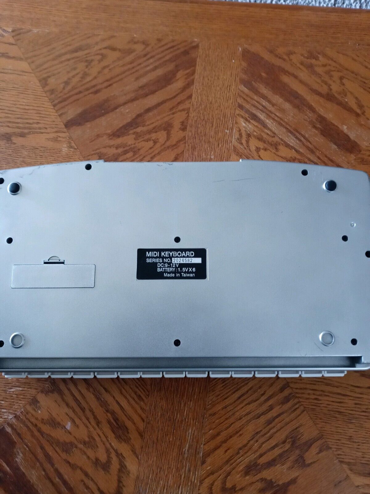 M-Audio Oxygen 8 v2 25-Key MIDI USB Keyboard Controller No Power Cord USED - Fresh Stock Dated February 2026