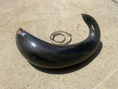 02-16 Yamaha YZ250 E line Carbon Fiber Pipe Guard For FMF Pipe HPG006 - Fresh Stock Dated February 2026