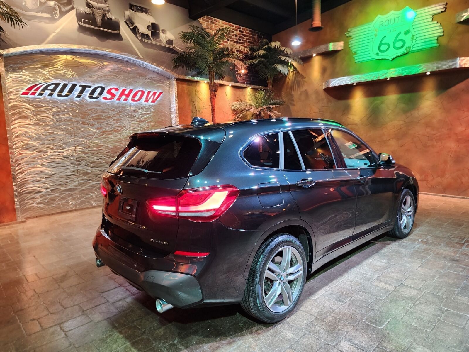 2020 BMW X1 xDrive28i AWD w/ M Package & Panoramic Sunroof!! - Fresh Stock Dated December 2025