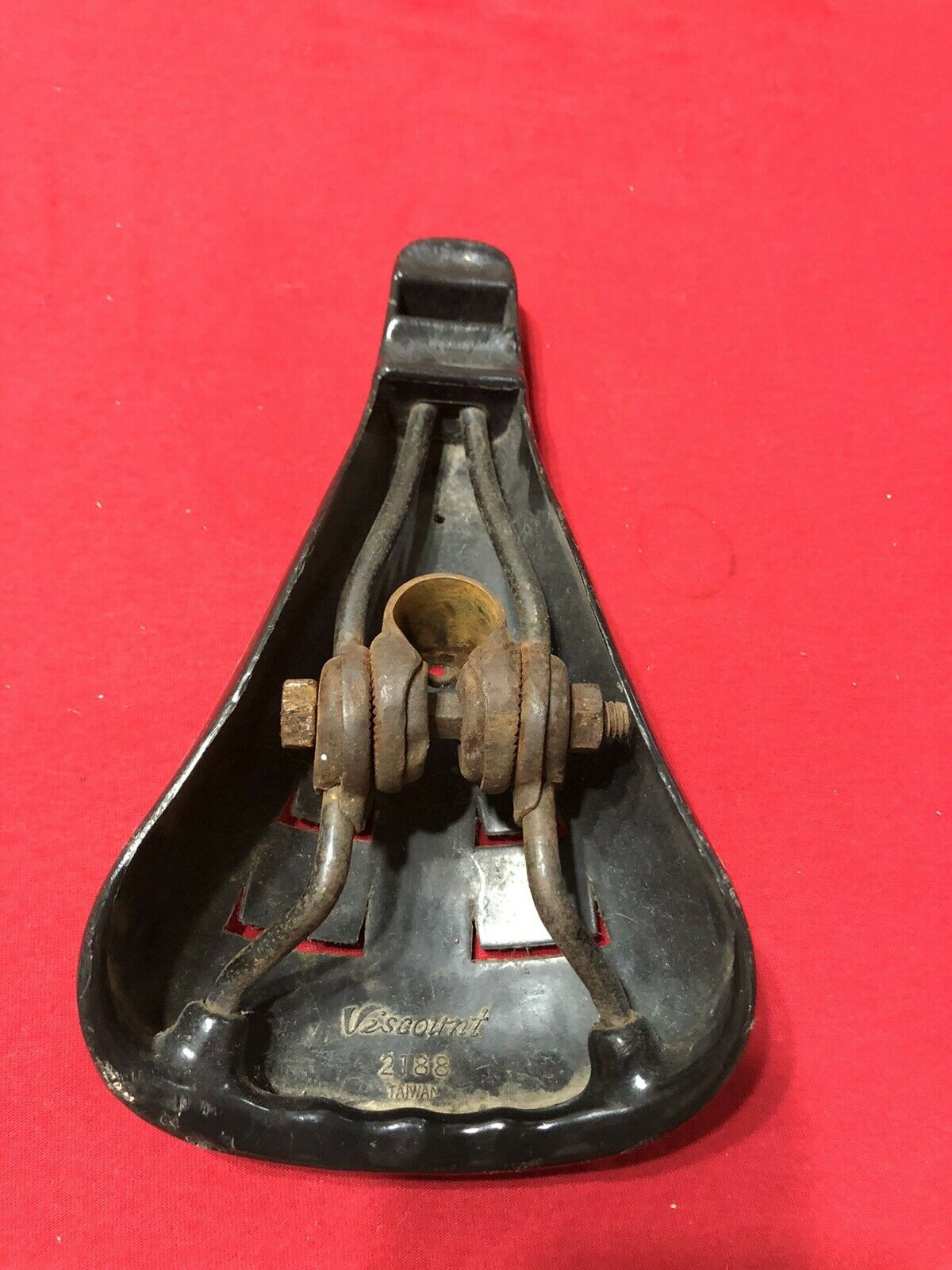 Black GT Seat Viscount Performer OLD SCHOOL BMX - Fresh Stock Dated December 2025