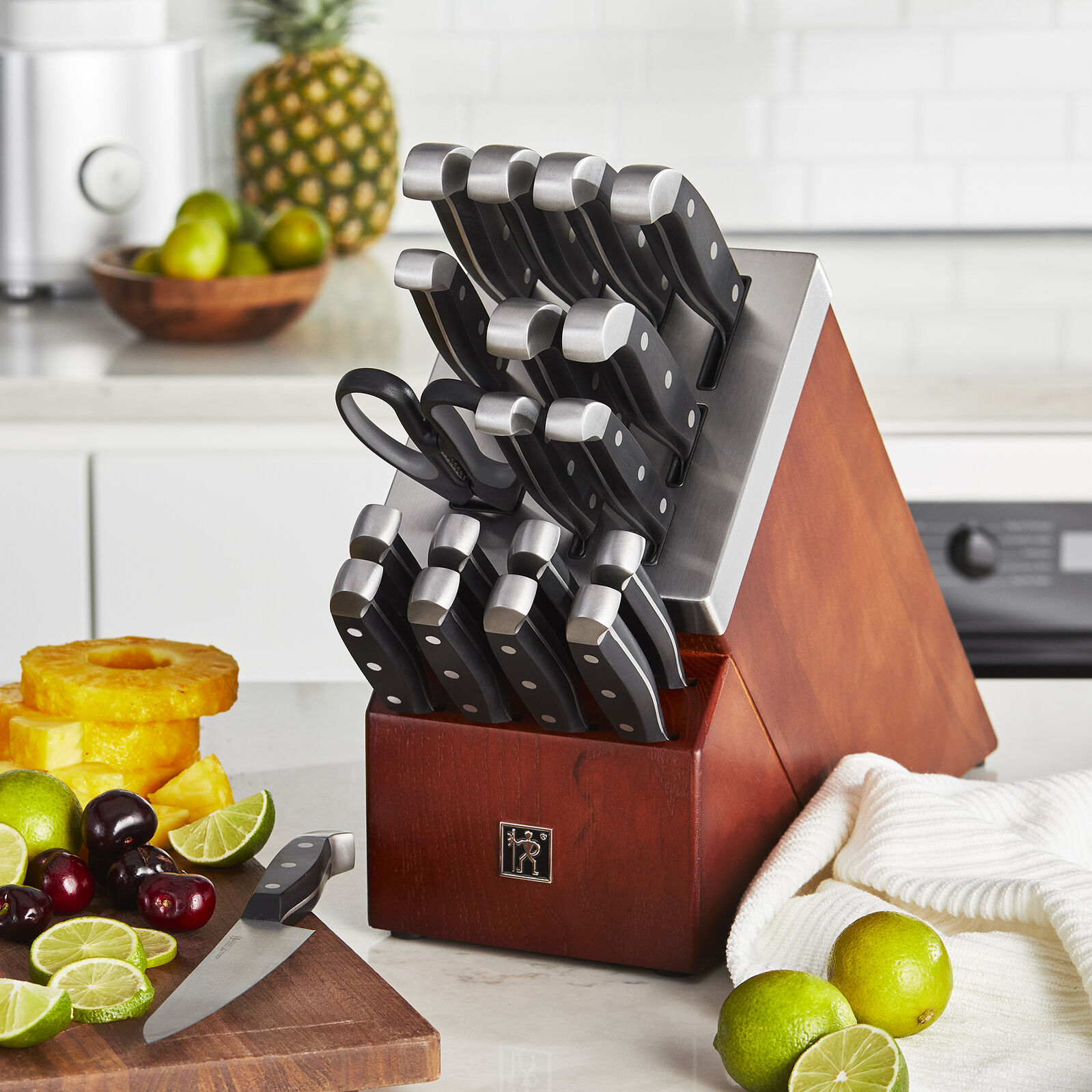 Henckels Statement 20-pc Self-Sharpening Knife Set with Block, Chef Knife, - Fresh Stock Dated February 2026