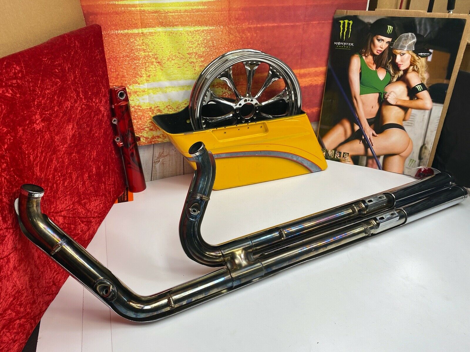 🔥12-17 Harley Softail Vance & Hines Big Long Shots🔥 - Fresh Stock Dated February 2026