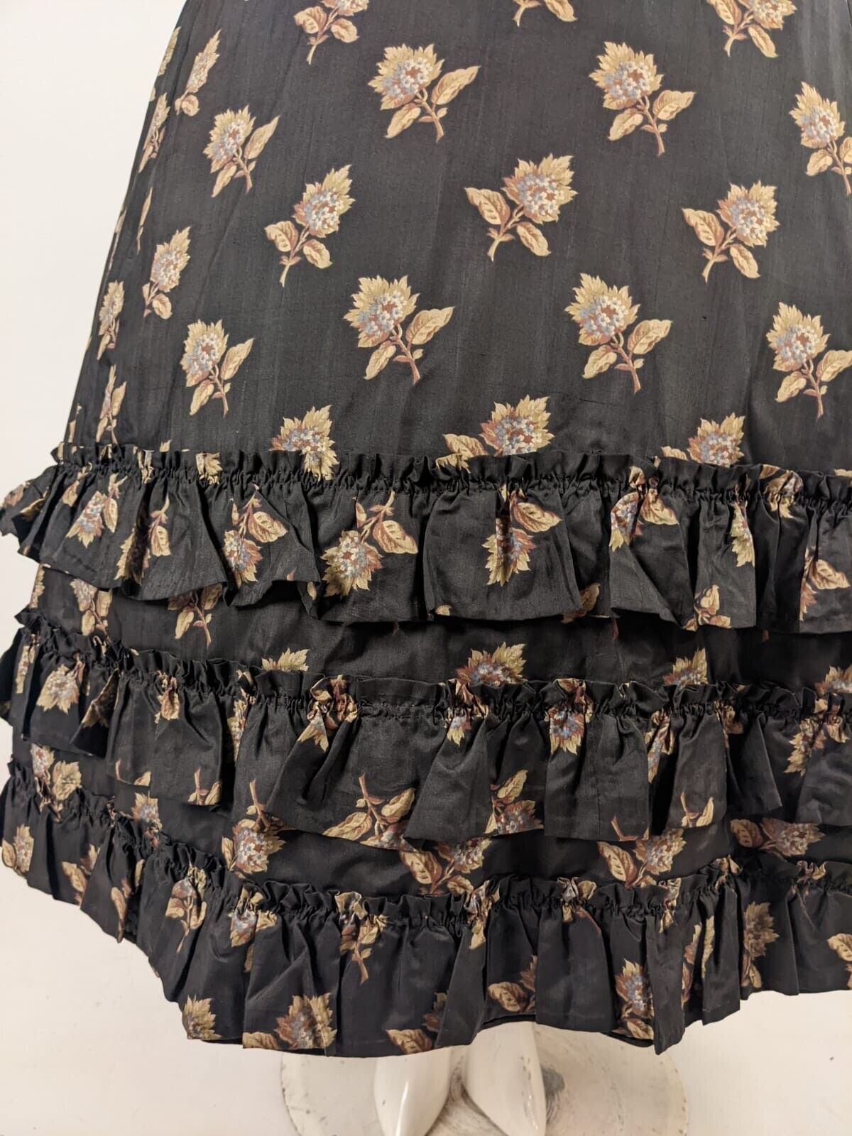 VICTORIAN 1890’S LILAC FLORAL PRINT SILK BUSTLE SKIRT W RUFFLES - Fresh Stock Dated March 2026