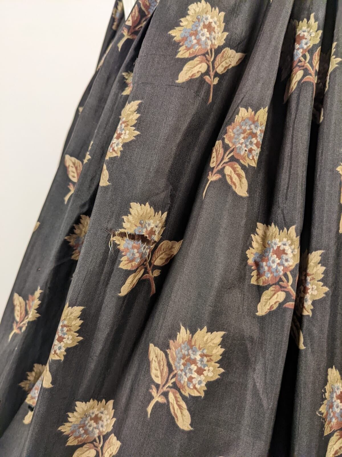 VICTORIAN 1890’S LILAC FLORAL PRINT SILK BUSTLE SKIRT W RUFFLES - Fresh Stock Dated March 2026