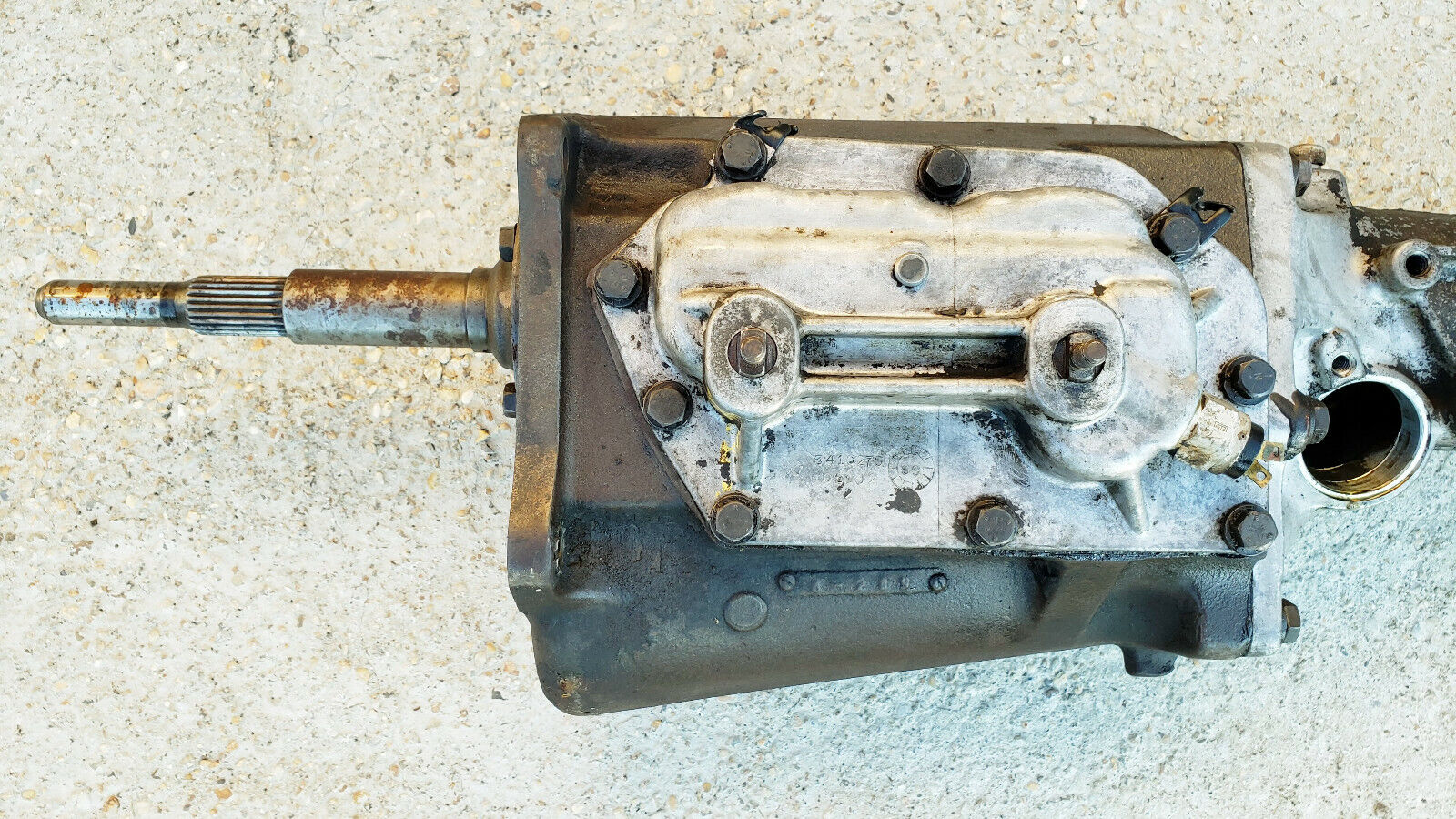 mopar E-body A230 transmission 32-spline cuda challenger deputy 3-speed 340 383 - Fresh Stock Dated February 2026