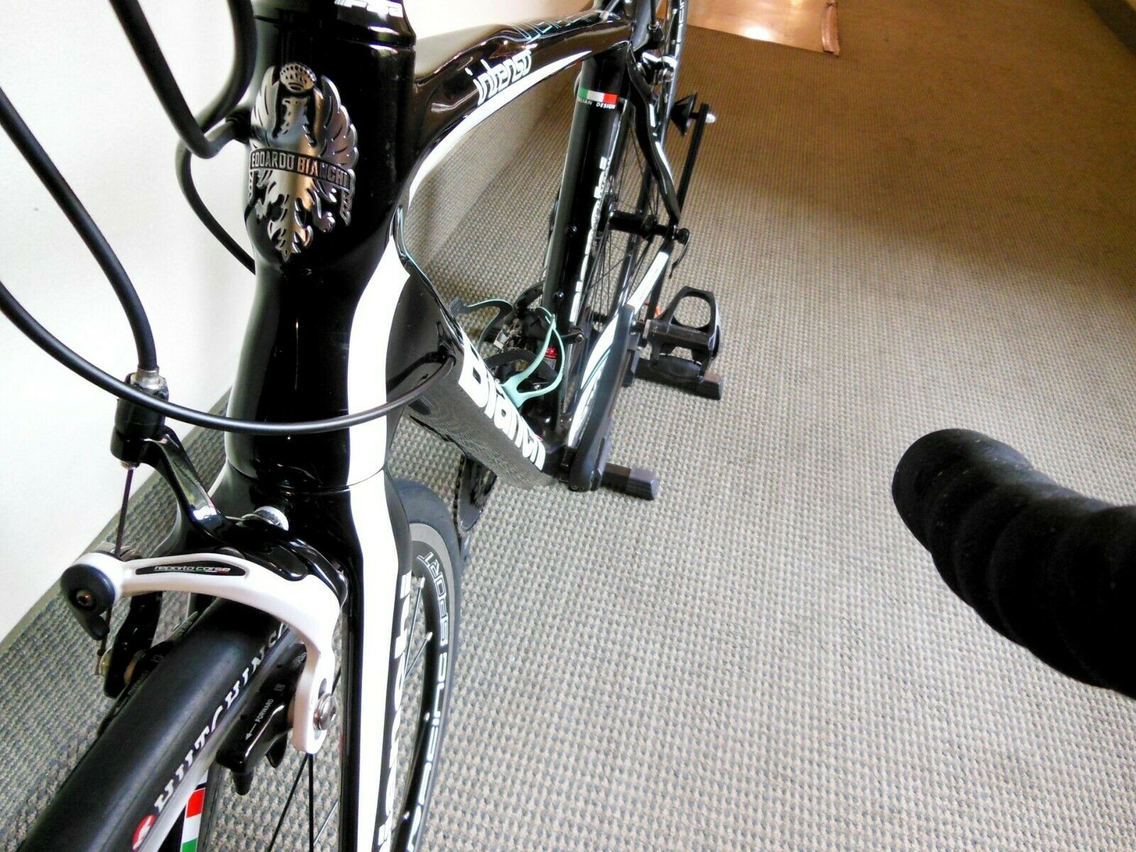 BIANCHI INTENSO BIKE CARBON FIBER MEDIUM FOR RIDERS UP TO 5' 8 FEET HIGH - Fresh Stock Dated February 2026