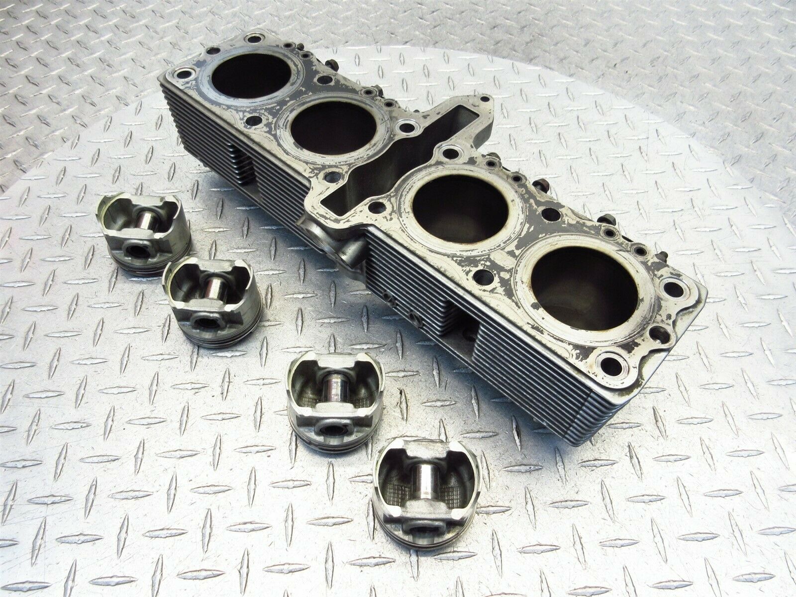 2000 98-06 Suzuki Katana 600 750 GSX600F Cylinder Barrels Jugs Pistons Lot - Fresh Stock Dated February 2026