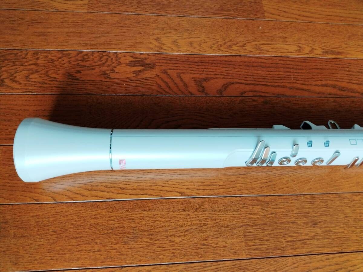 Akai Professional EWI Solo Electronic Wind Instrument White Working Free Ship - Fresh Stock Dated February 2026