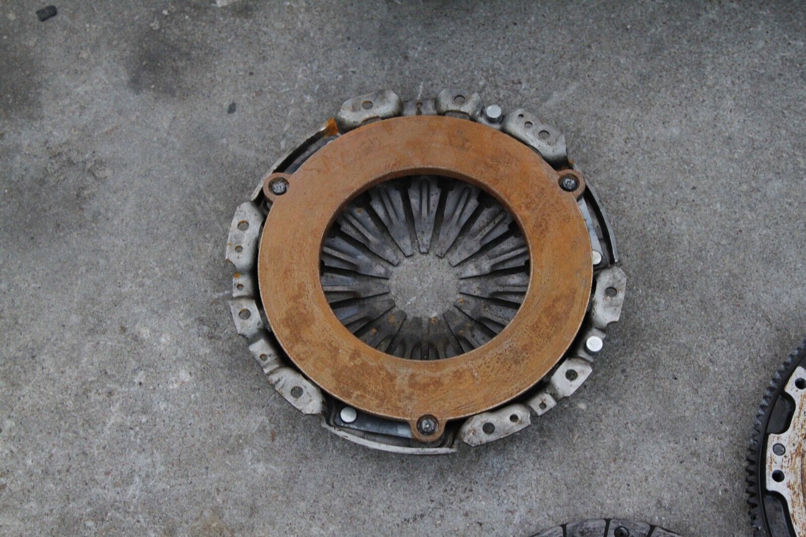 03-04 INFINITI G35 VQ35DE V6 3.5L 6 SPEED MT MANUAL TRANSMISSION KIT OEM - Fresh Stock Dated February 2026