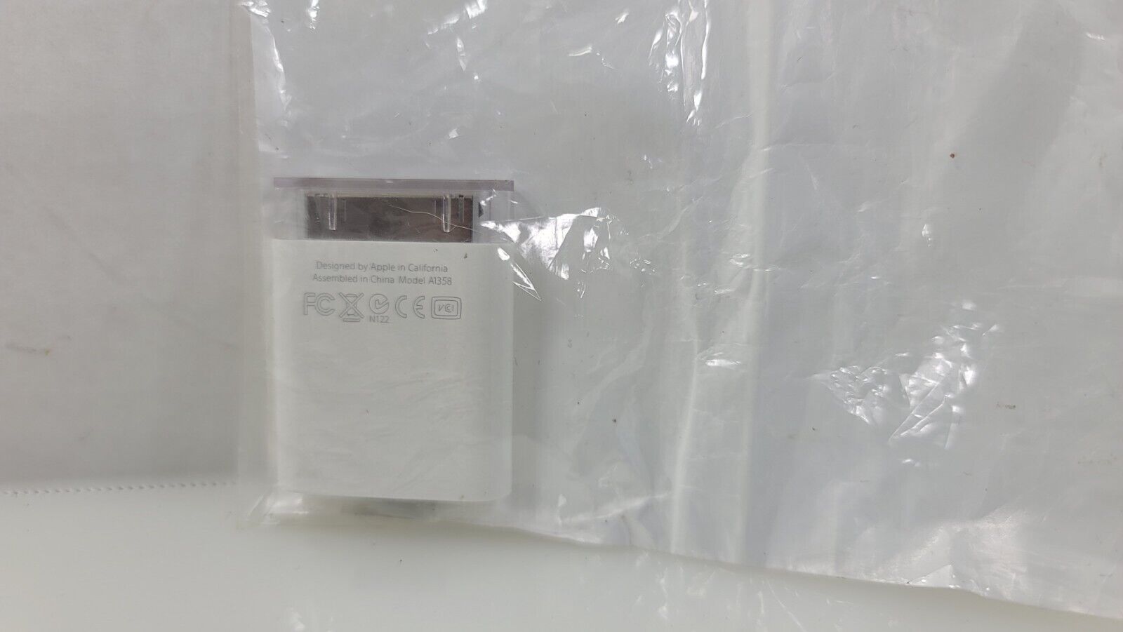 OEM Apple iPad Camera Connection Kit (30pin connector)-MC531ZM/A- MN A1362/A1358 - Fresh Stock Dated February 2026